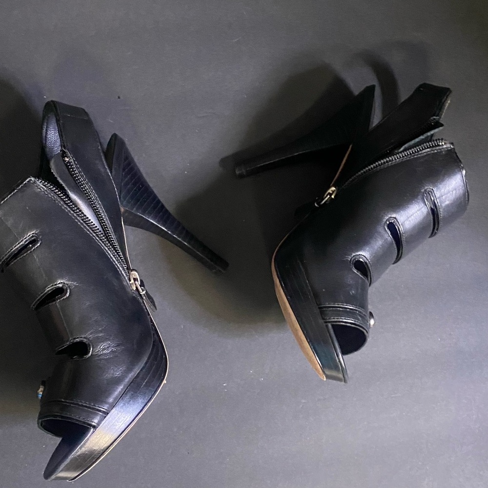 Coach Black Strappy Heels - Picture 5 of 14